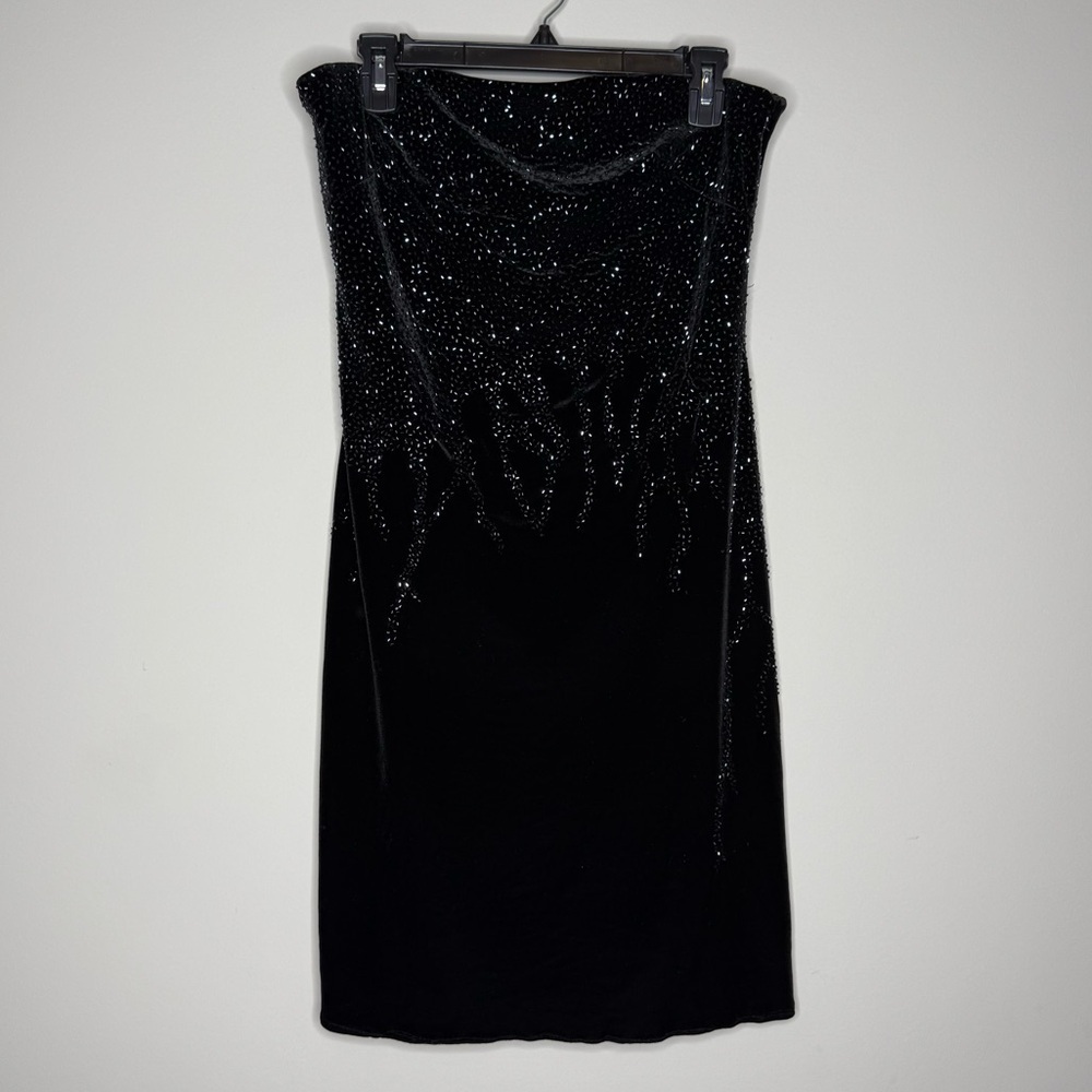JS Boutique Elegant Black Strapless Dress